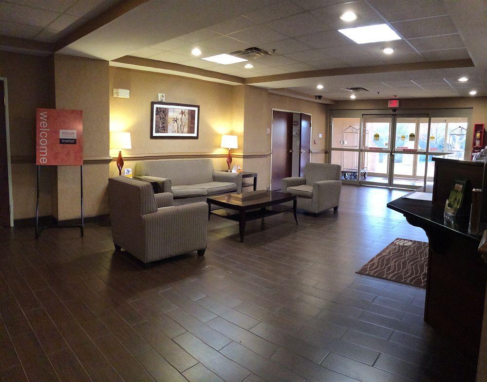 Comfort Inn & Suites Christiansburg I-81 Εξωτερικό φωτογραφία