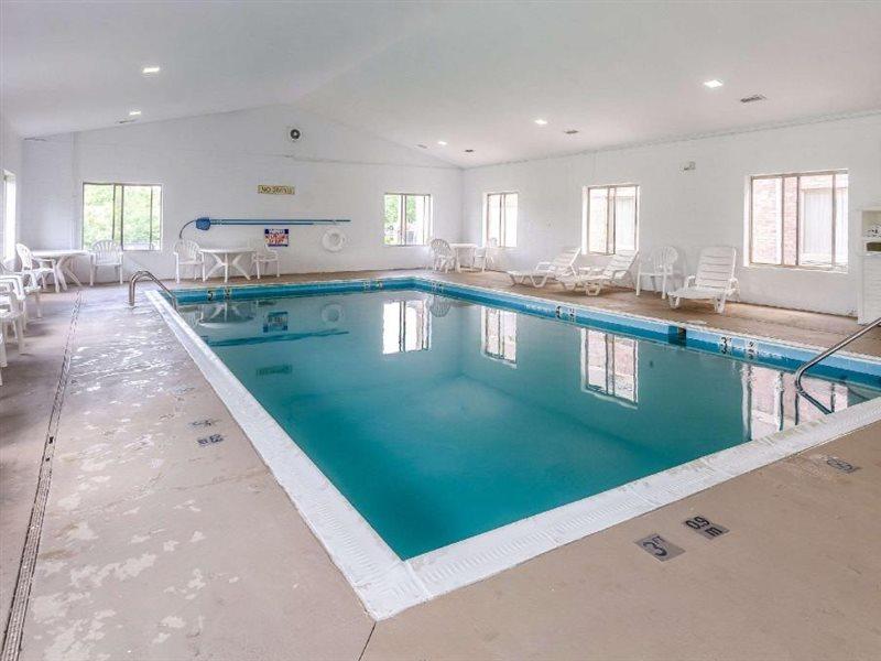 Comfort Inn & Suites Christiansburg I-81 Εξωτερικό φωτογραφία
