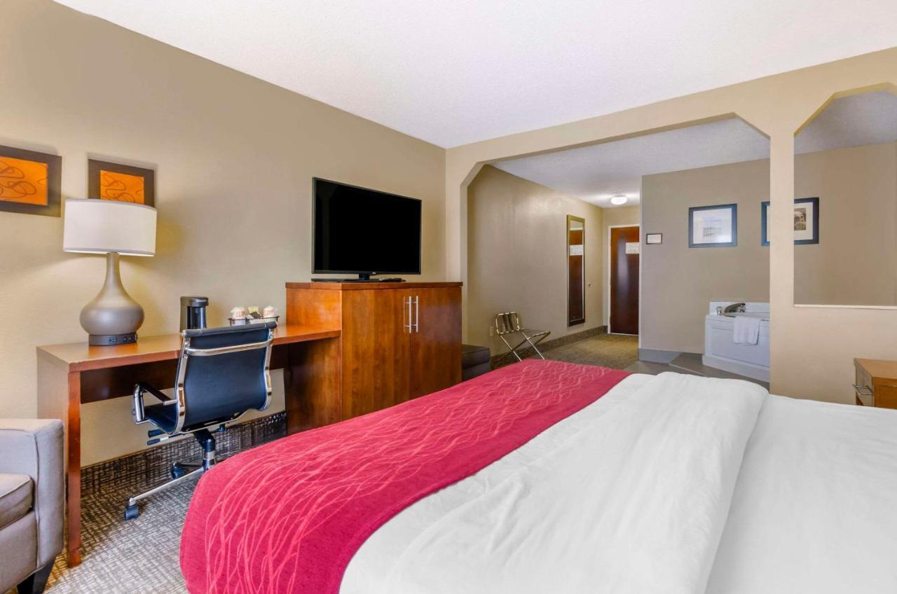 Comfort Inn & Suites Christiansburg I-81 Εξωτερικό φωτογραφία