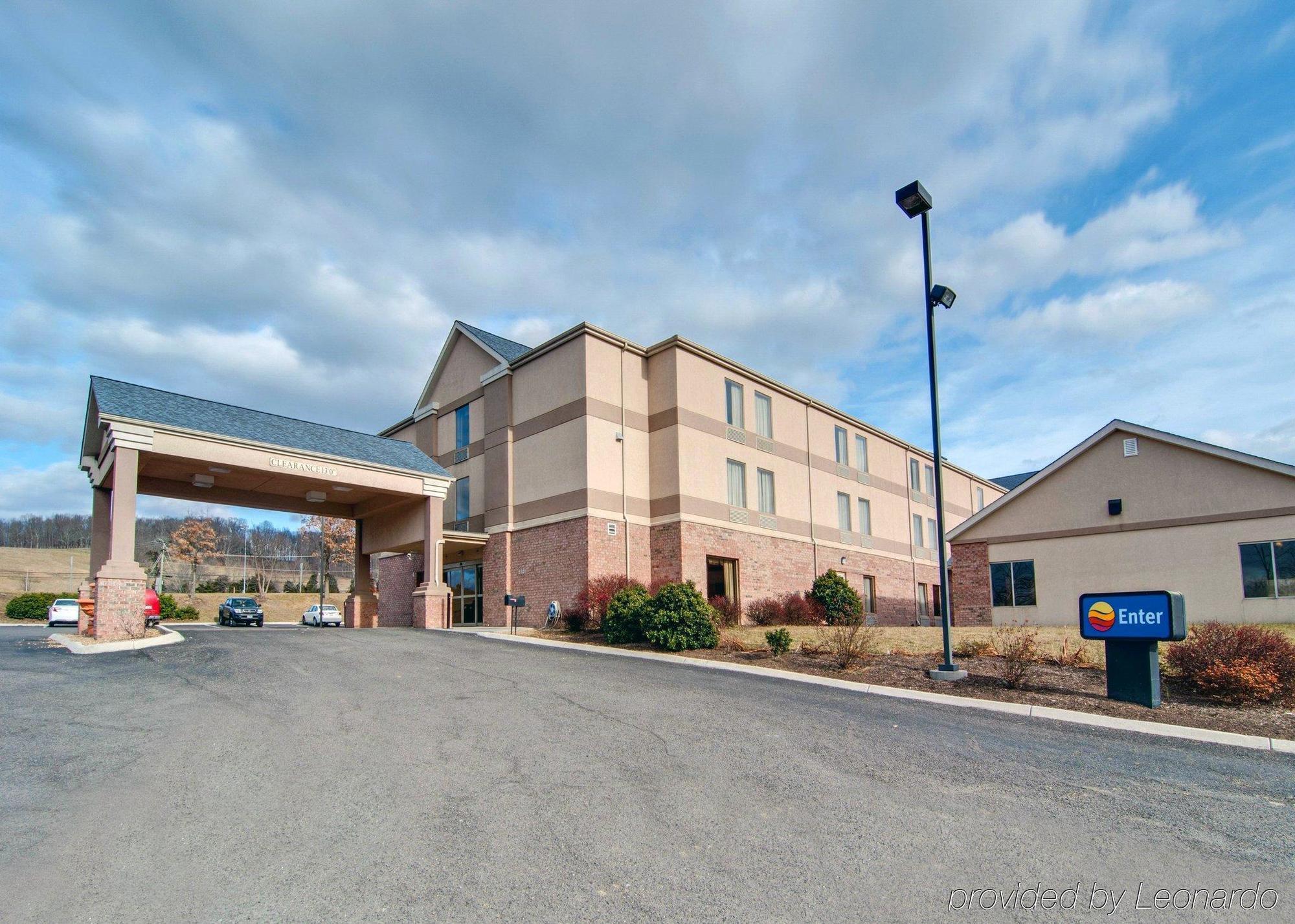 Comfort Inn & Suites Christiansburg I-81 Εξωτερικό φωτογραφία