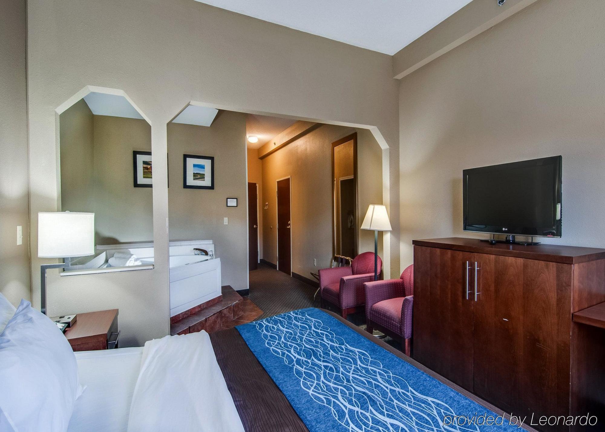 Comfort Inn & Suites Christiansburg I-81 Εξωτερικό φωτογραφία