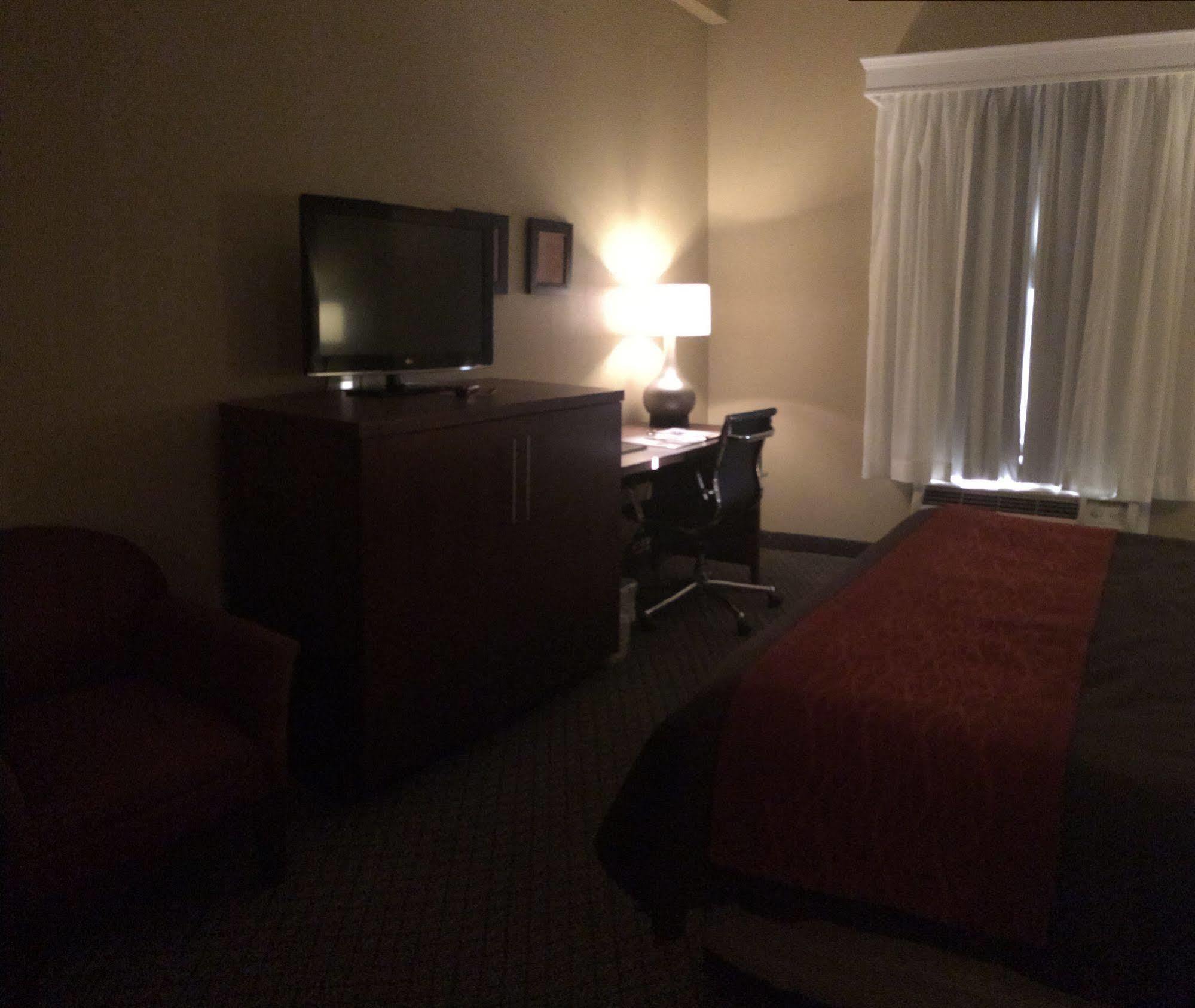 Comfort Inn & Suites Christiansburg I-81 Εξωτερικό φωτογραφία