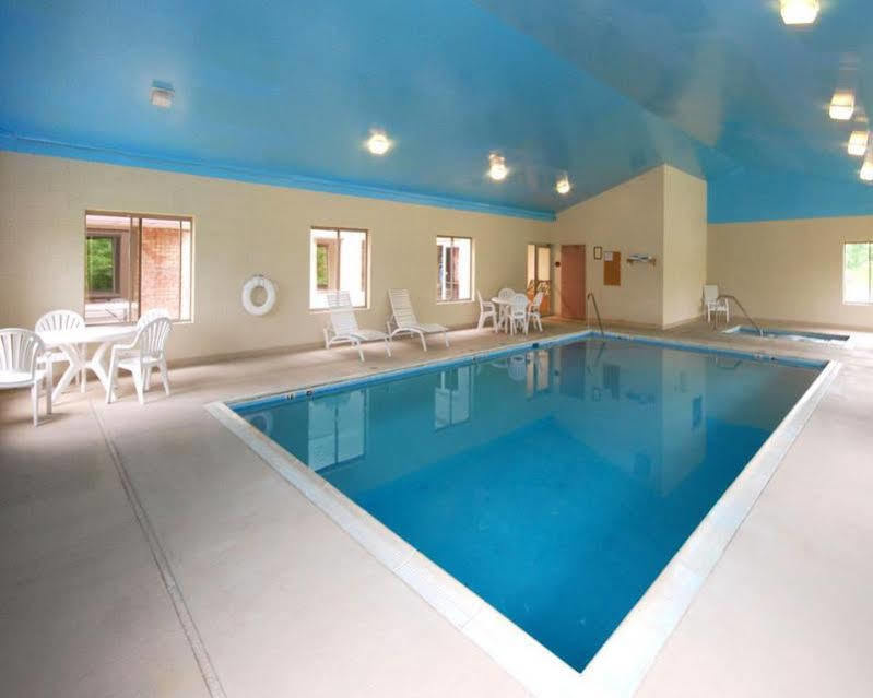 Comfort Inn & Suites Christiansburg I-81 Εξωτερικό φωτογραφία